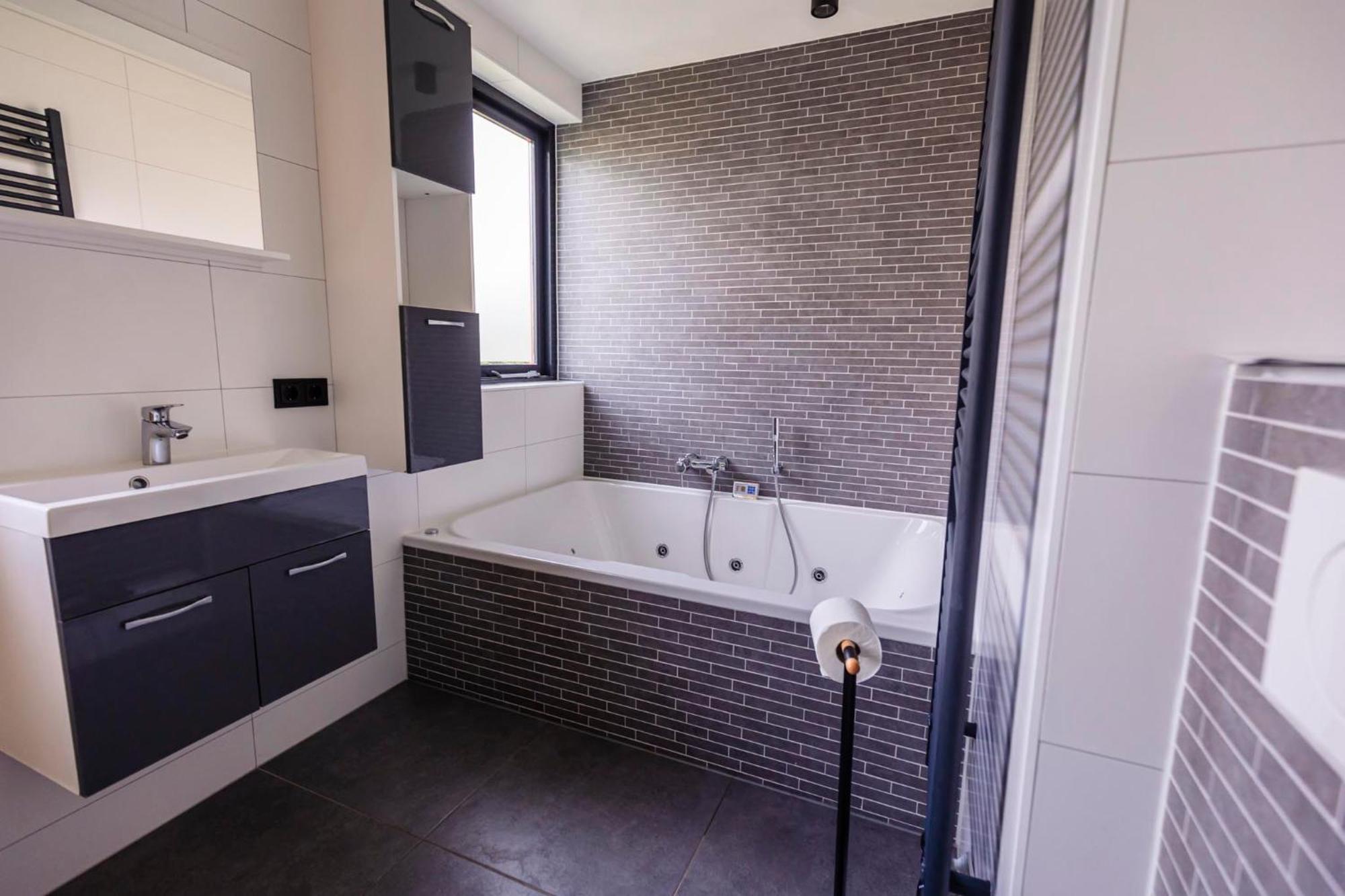 Hotel Vakantiepark 'T Broeckhuys Ewijk Habitación foto